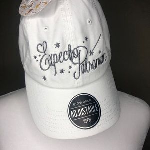 NWT HARRY POTTER “Expecto Patronum” White Hat!